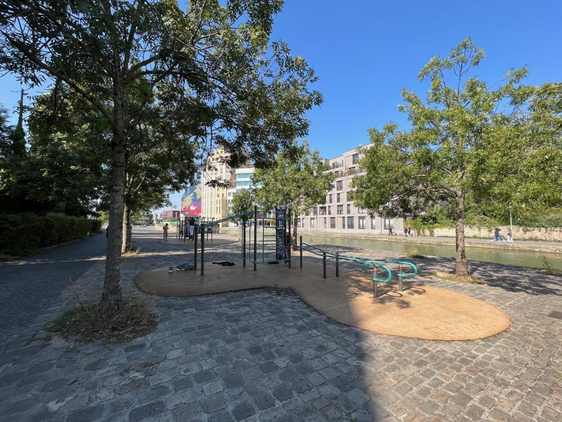 Appartement Number 10 Pantin